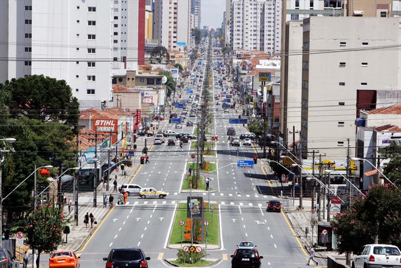  Obras de recuperação de asfalto na Avenida Visconde de Guarapuava começam nesta segunda-feira (10)
