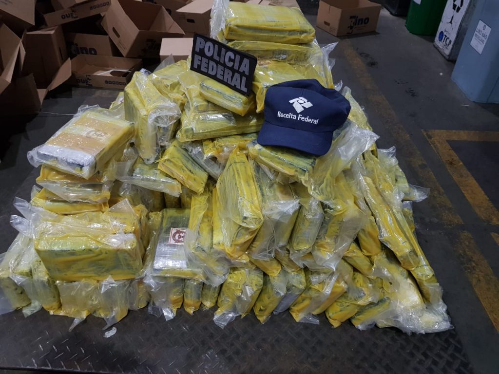 Carga com 240 kg de cocaína é apreendida no Porto de Paranaguá