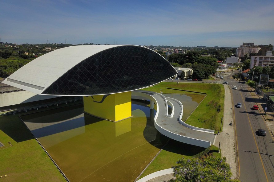 Museu Oscar Niemeyer inaugura nova exposição virtual