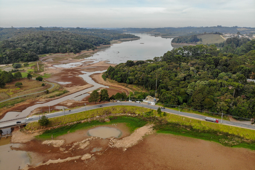 Construtora é denunciada por desmatamento em área do Rio Passaúna