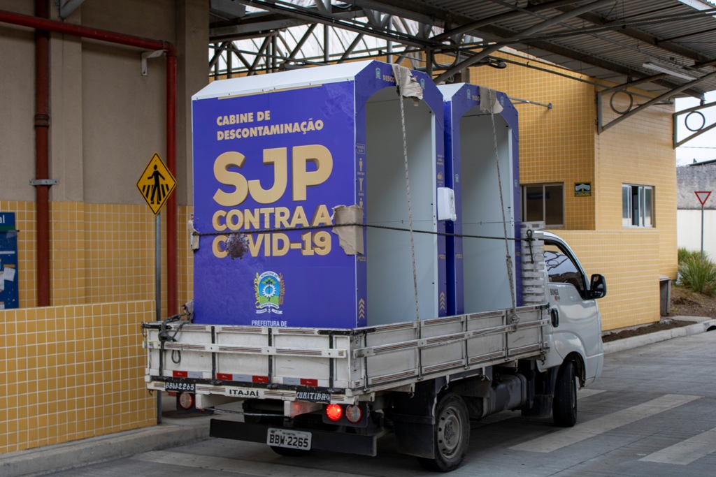  Cabine de descontaminação é instalada no Terminal Central de São José dos Pinhais