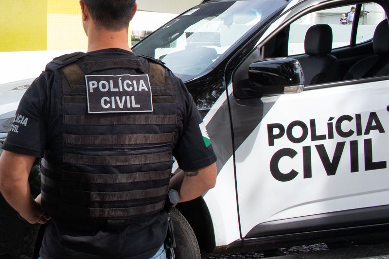  Jovem que dirigia carro roubado é morto pela polícia, em Piraquara
