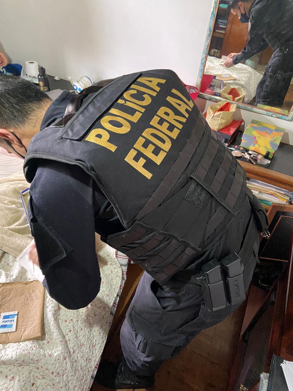  Dupla suspeita de comandar esquema de “mulas” para o tráfico internacional de drogas é alvo de operação da PF