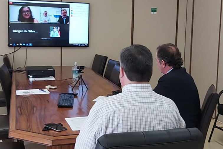  Evento da Secretaria da Saúde discute trabalho do SUS diante da pandemia