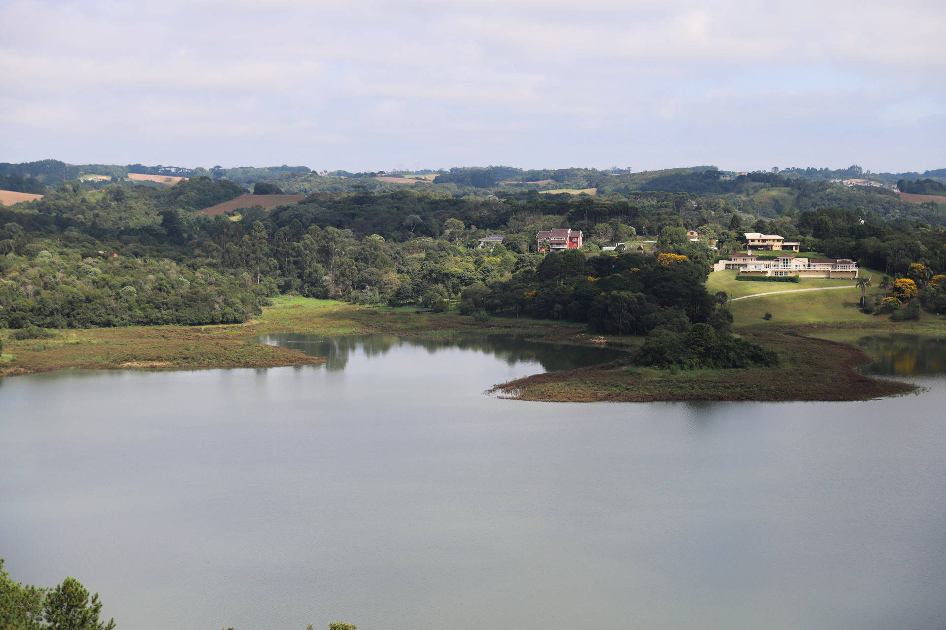 Obras que afetariam abastecimento em Curitiba e RMC são suspensas