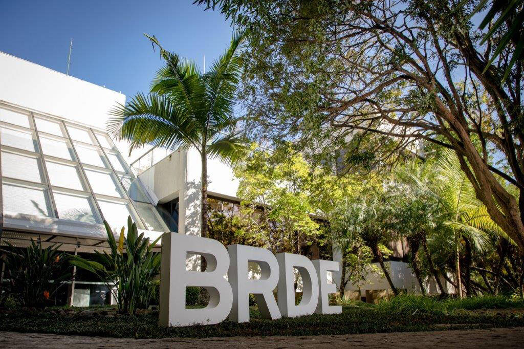 BRDE emite R$ 30 milhões e aumenta captação para investimentos