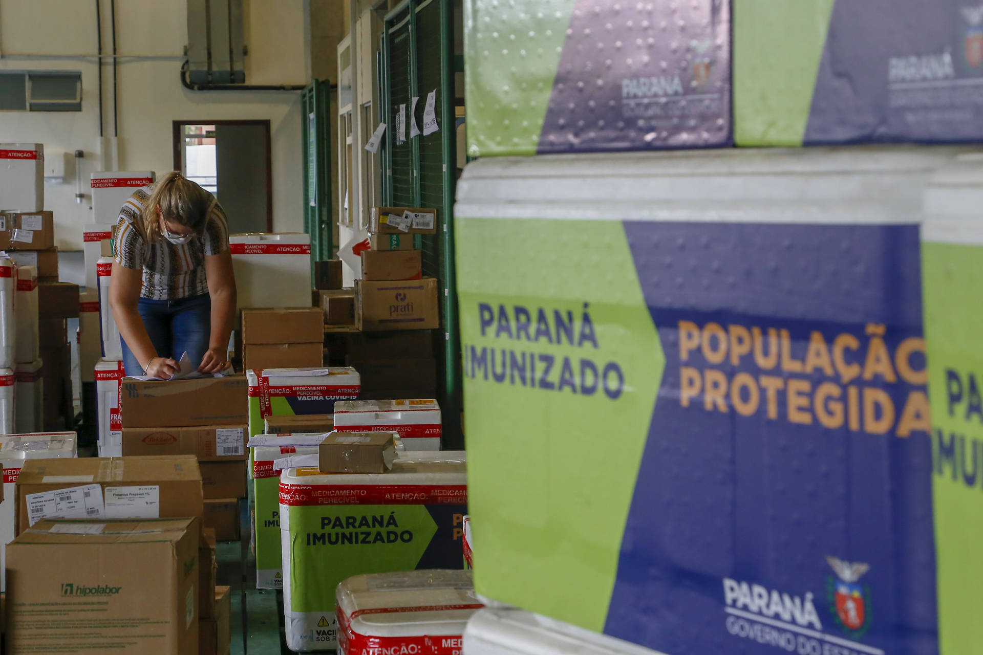  Paraná recebe novo lote de vacinas, nesta quinta-feira (29)