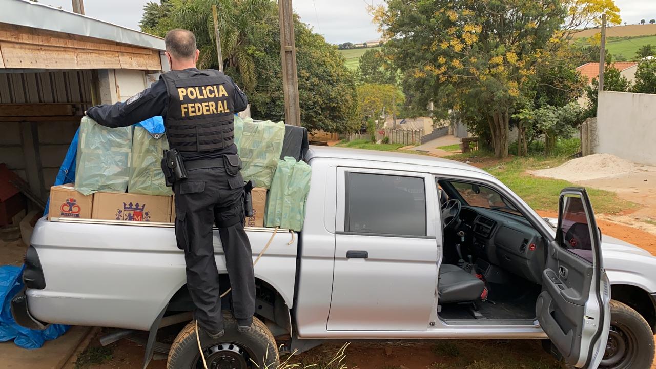  PF faz operação contra o contrabando de cigarros paraguaios nos Campos Gerais