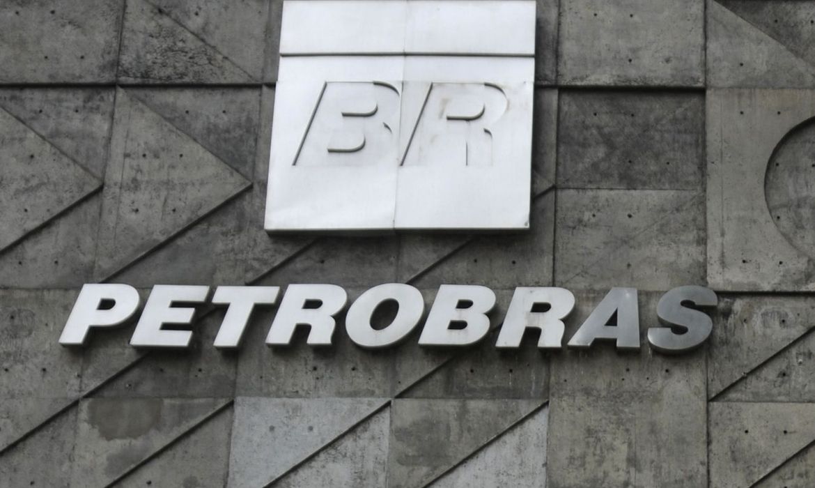  Lava Jato cumpre mandados de busca e apreensão para aprofundar investigações na Petrobras