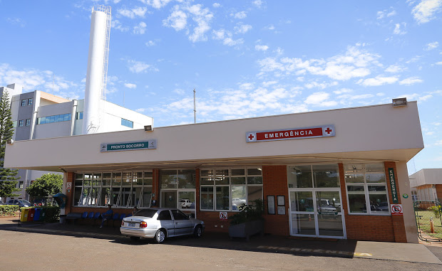  Com todos os leitos covid ocupados, Hospital Universitário de Maringá fecha pronto atendimento para pessoas com sintomas respiratórios