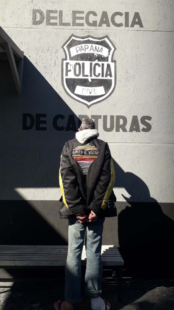  Foragido da Justiça é preso furando a fila da vacinação do Pavilhão da Cura do Barigui em Curitiba