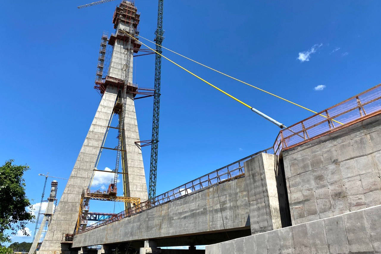  Obras da Ponte da Integração Brasil-Paraguai passam dos 70% de execução