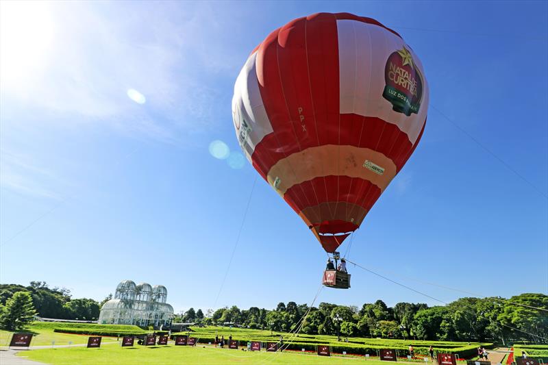  Voo de balão no Jardim Botânico estreia nesta quarta-feira (24) em Curitiba