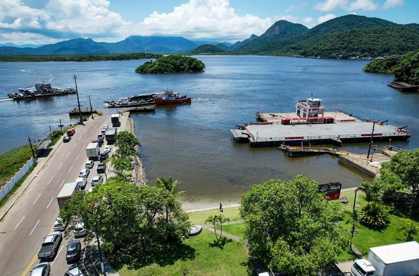  Empresa que opera o ferry boat em Salvador assume travessia da Baía de Guaratuba