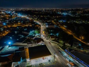 Seis bairros tem substituição da iluminação pública