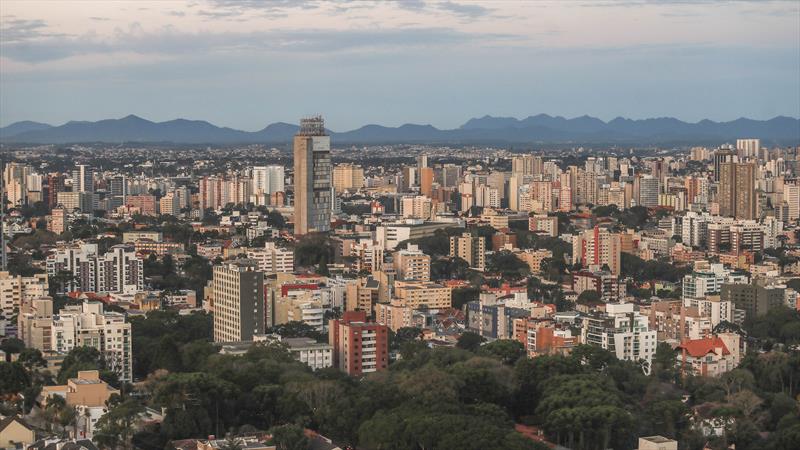  Curitiba é destaque em ranking nacional sobre ambiente de negócios