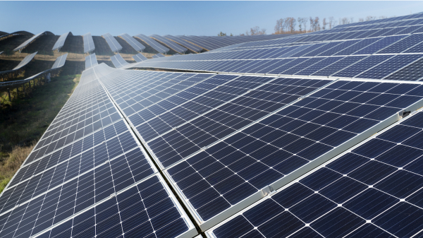  Energia solar: empresa cria gerador autônomo