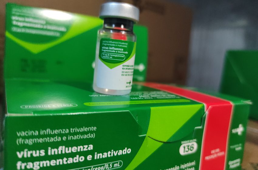  Vacinas da campanha contra a gripe já estão no estado