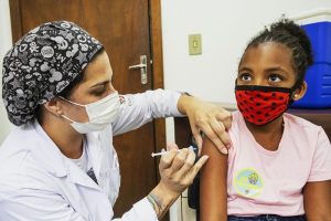 Vacina contra Covid-19 para crianças entra no calendário nacional