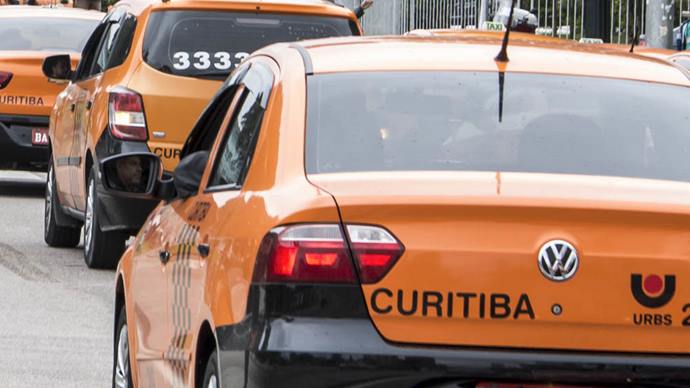  Urbs atualiza tabela das tarifas de táxi em Curitiba