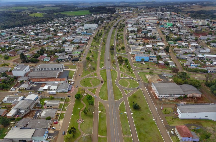  Transferências do Paraná aos municípios passam de R$ 3 bilhões