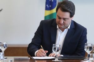 Governo do Paraná anuncia seis novos secretários