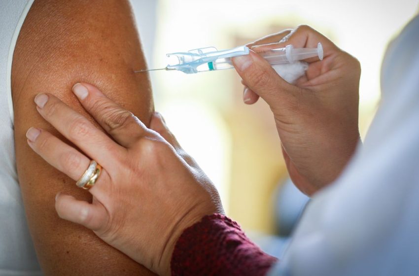  Dia D: 15,2 mil vacinas são aplicadas em Curitiba