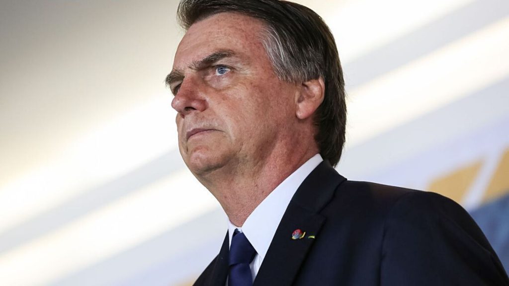 Bolsonaro lidera no Paraná em nova pesquisa do Instituto Opinião