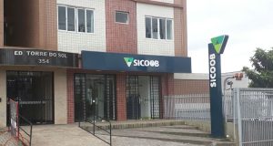 Agência do banco Sicoob é assaltada, em Fazenda Rio Grande
