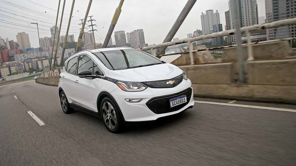 Chevrolet anuncia chegada de três modelos elétricos ao mercado nacional