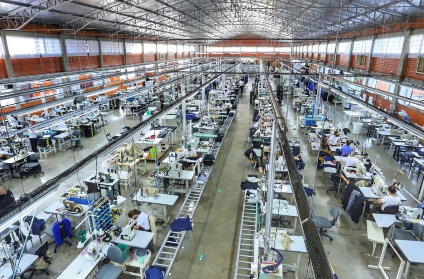  Indústria do Paraná recua 1,4% em julho