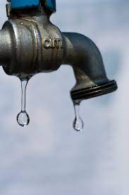  Abastecimento de água deve ser normalizado neste domingo (16)