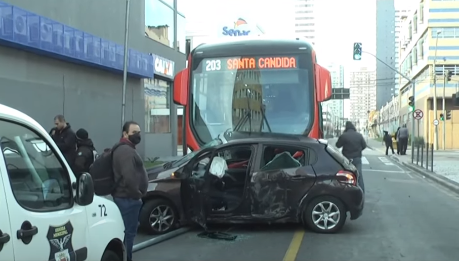 “Bateram no meu carro, e agora? ” Confira dicas do especialista