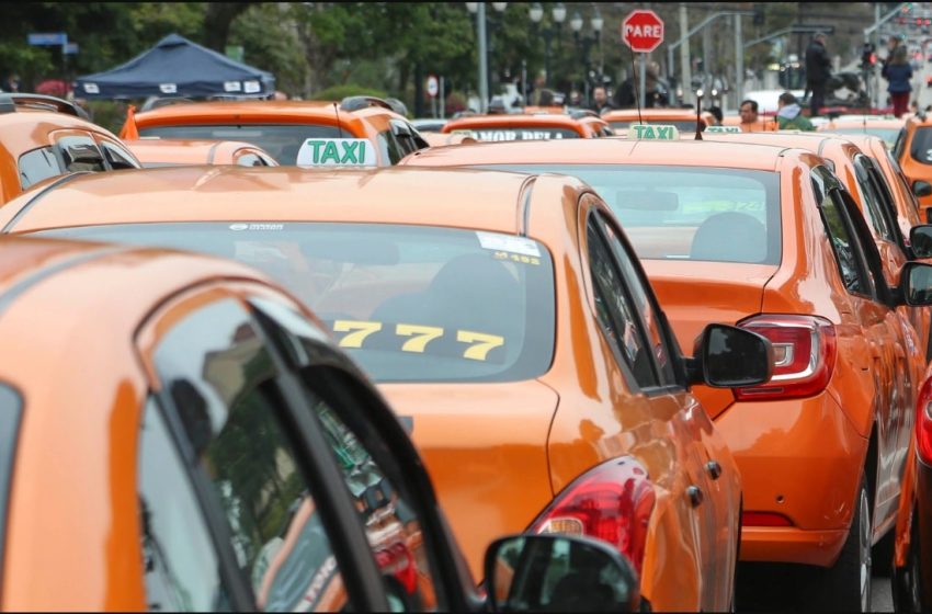  Urbs publica lista de taxistas habilitados para auxílio emergencial