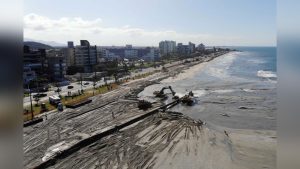 Caiobá: engorda da areia termina em julho