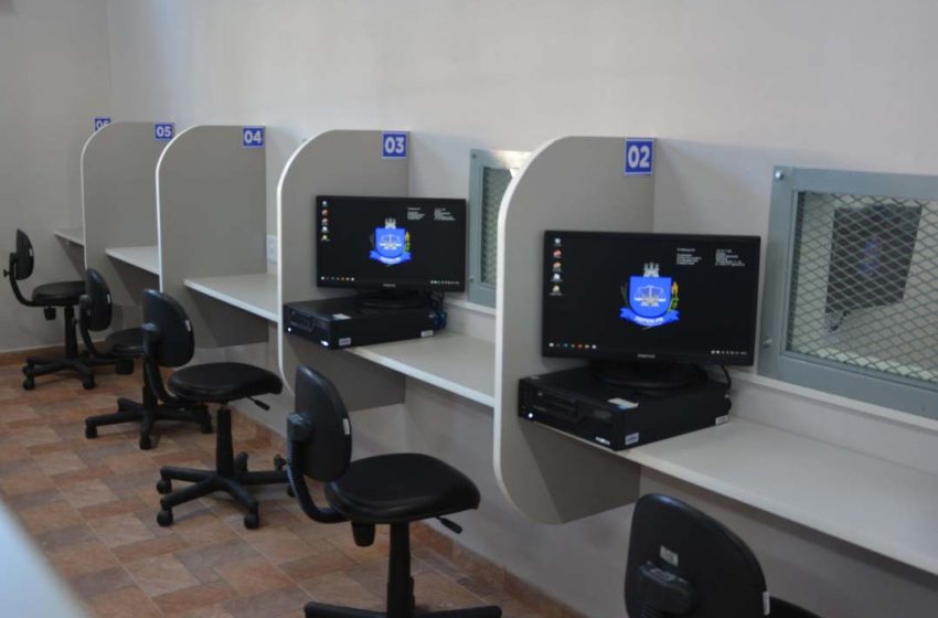  Penitenciária de Piraquara inaugura novo parlatório