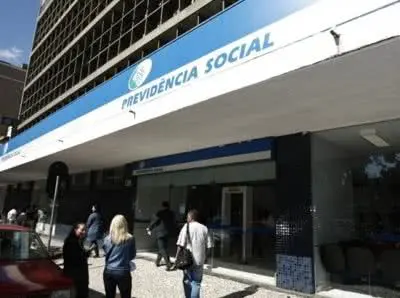  INSS começa a pagar aposentadorias e pensões de julho