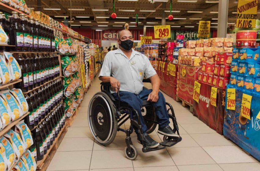  Rede de supermercado abre vagas exclusivas para pessoas com deficiência
