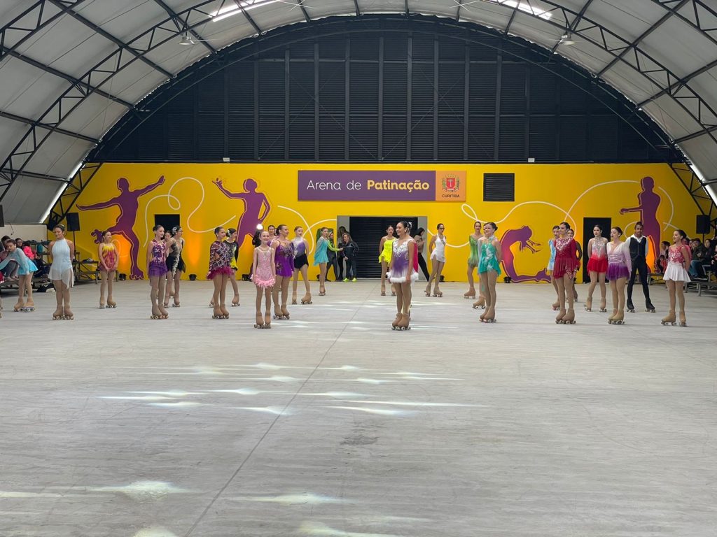 Curitiba inaugura primeira pista pública coberta de patinação do Brasil