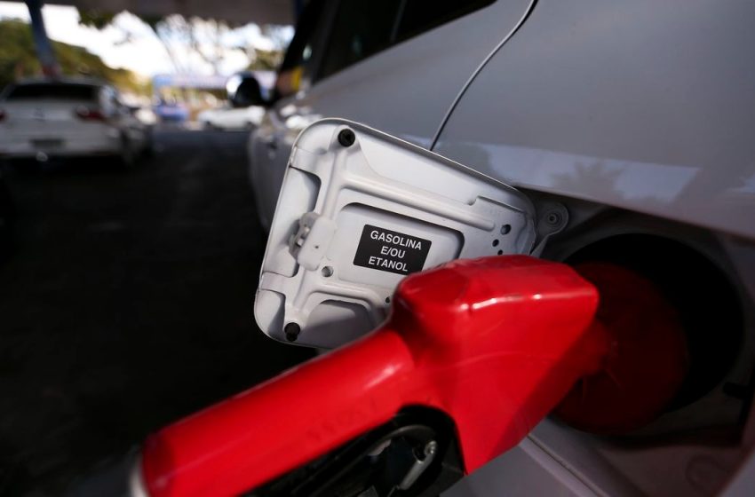  Petrobras reduz preço da gasolina em R$ 0,25 a partir de hoje