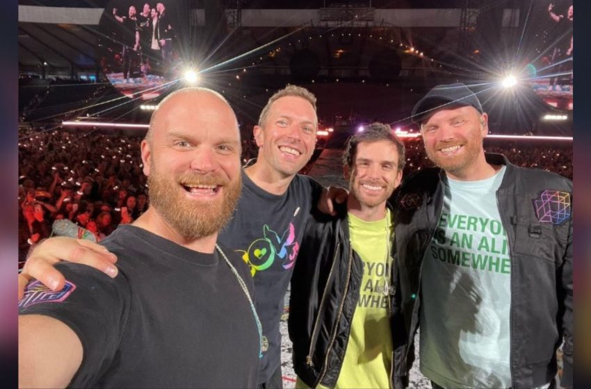  Coldplay anuncia show em Curitiba