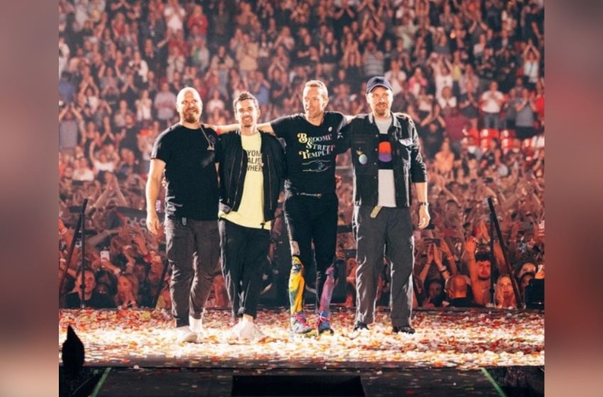  Coldplay: fãs passam a noite na fila para conseguir ingressos