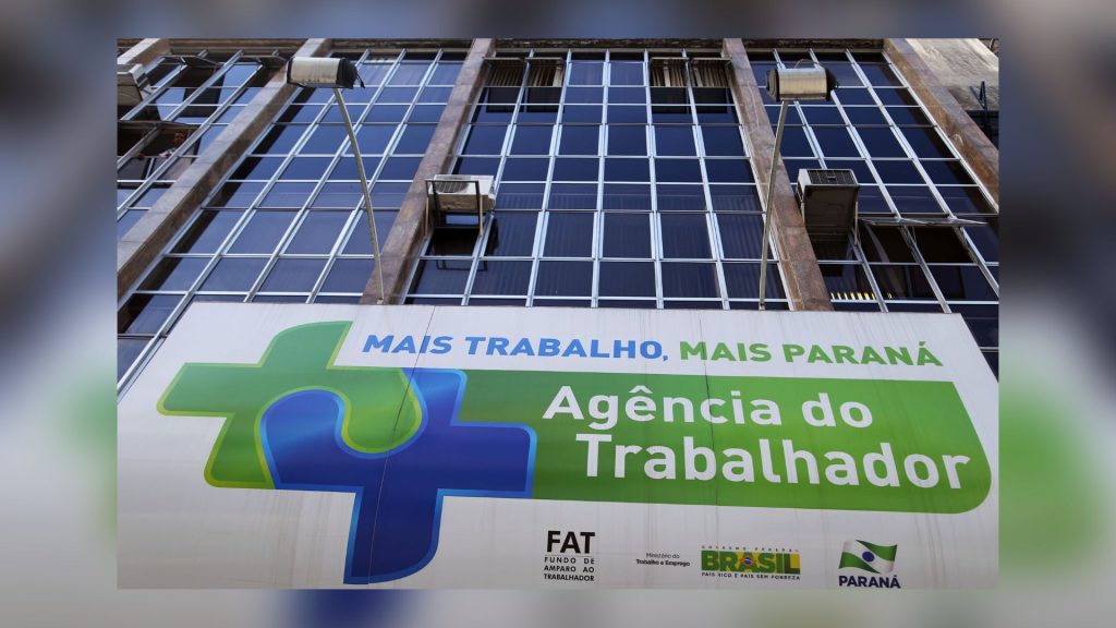 Paraná tem mais de 13 mil vagas de emprego disponíveis
