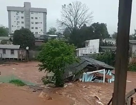 Chuvas: Paraná confirma 6 mortes e 22,3 mil afetados
