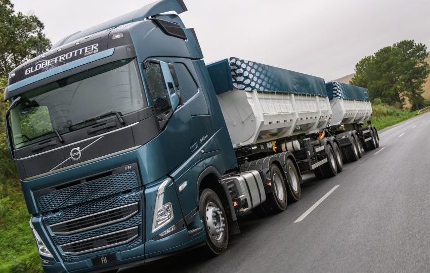  Volvo apresenta novos caminhões, fabricados na CIC