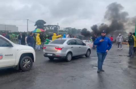  Rodovias do Paraná ainda registram 78 pontos de bloqueio