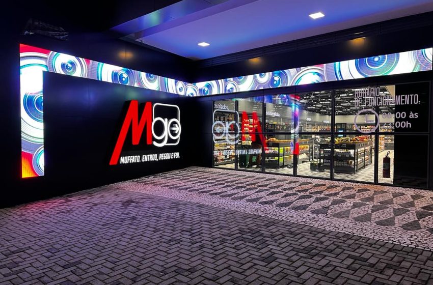  Rede de supermercados paranaense inaugura 1ª loja sem caixas