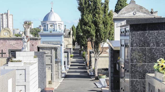  Serviço funerário está mais caro em Curitiba