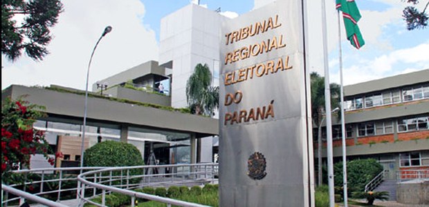  Sete deputados têm contas reprovadas pela Justiça Eleitoral do Paraná