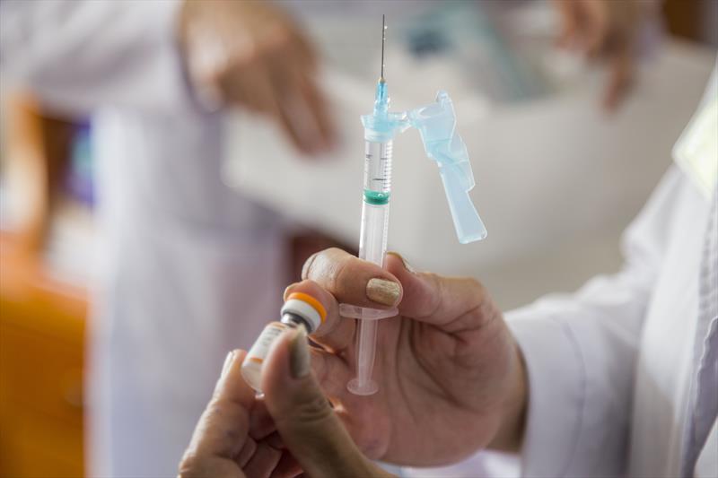 Nova convocação para tomar 4ª dose de vacina é feita